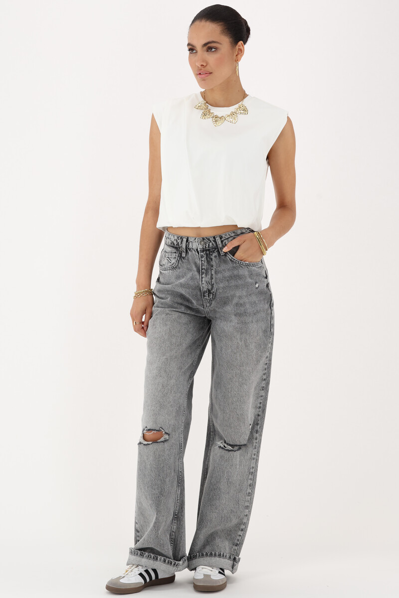 White sleeveless cropped top | My Jewellery