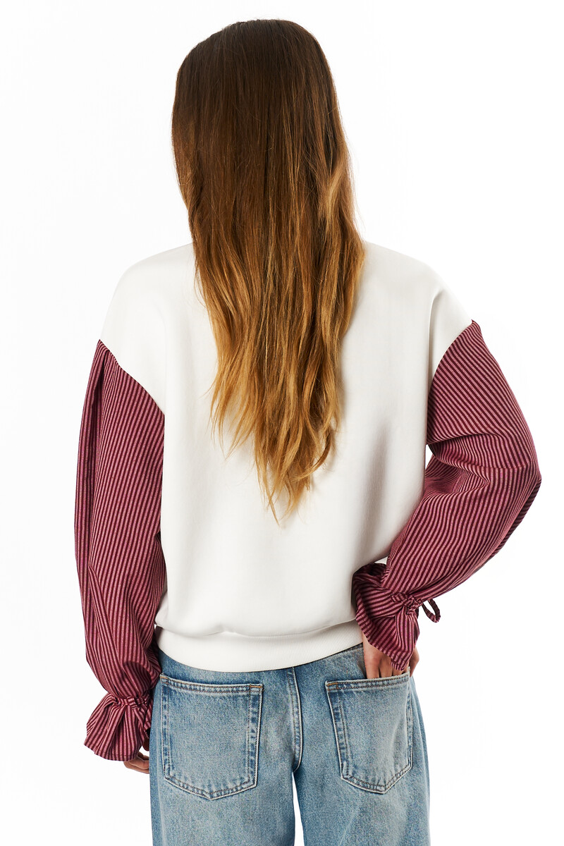 White sweater with striped sleeves | My Jewellery