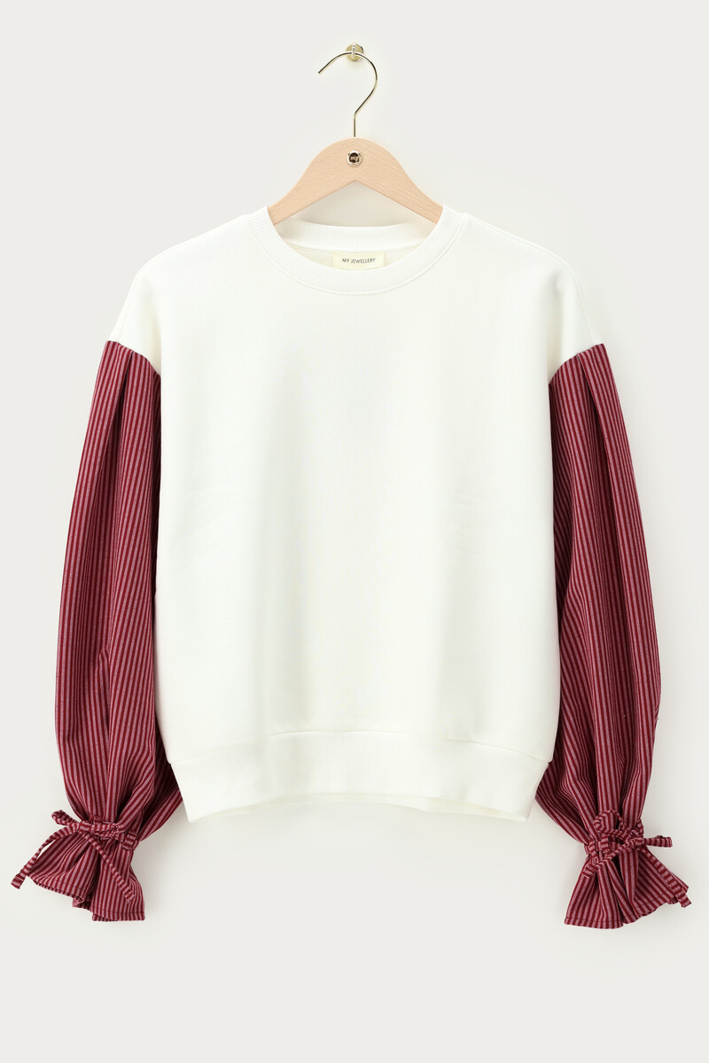 White sweater with striped sleeves | My Jewellery