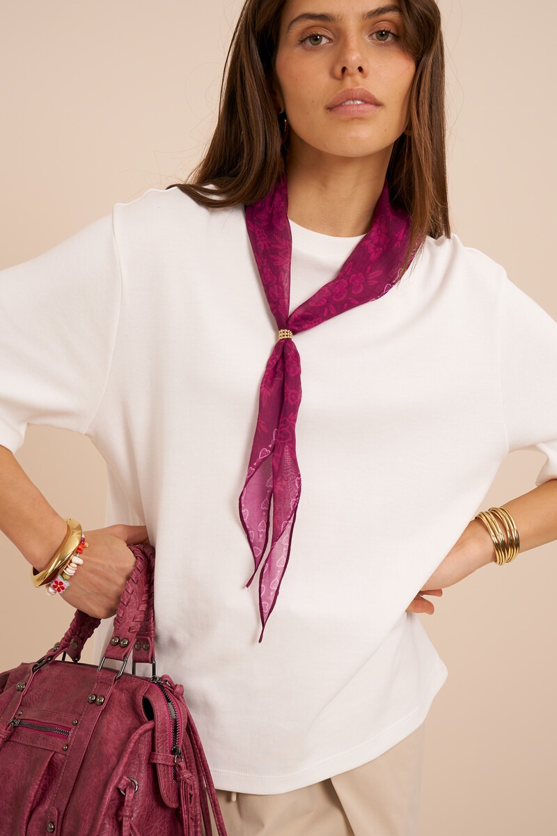 White T-shirt with floral print squares | My Jewellery