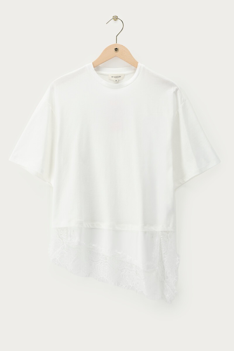 White T-shirt with satin and lace details | My Jewellery