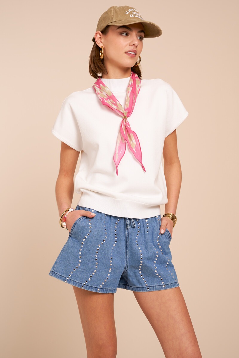 White top with batwing sleeves | My Jewellery