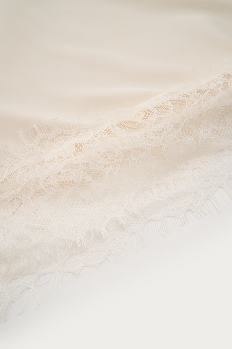White wrap scarf in satin look | My Jewellery