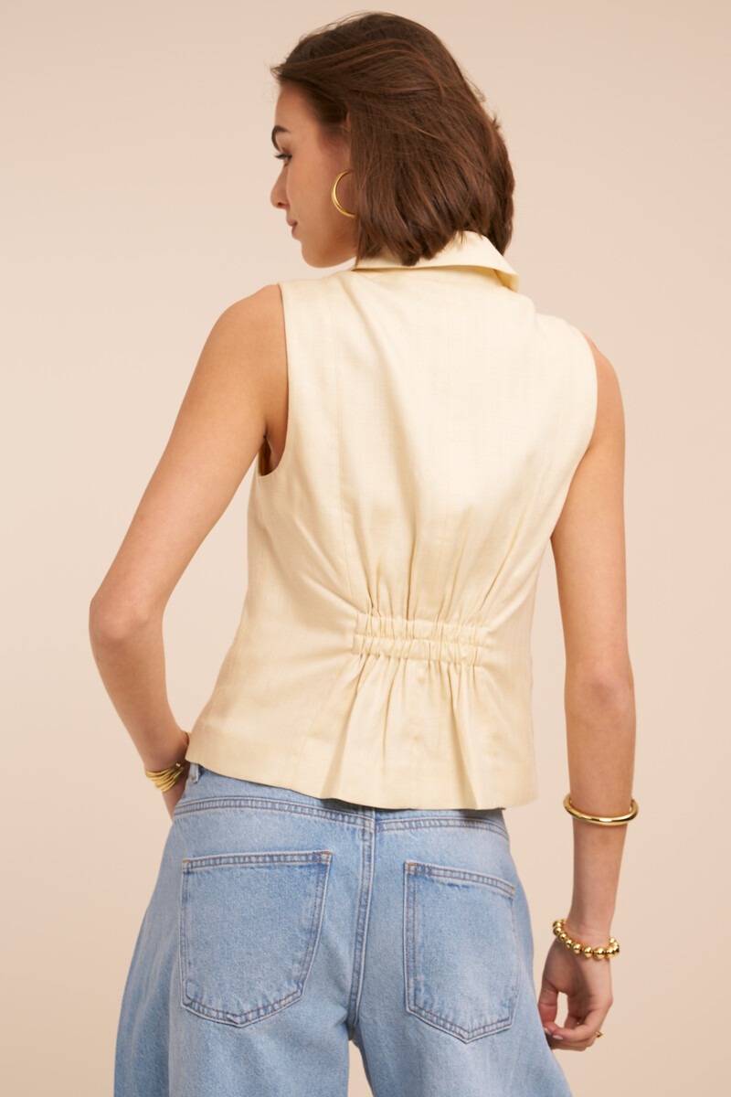 Yellow gilet with buttons | My Jewellery