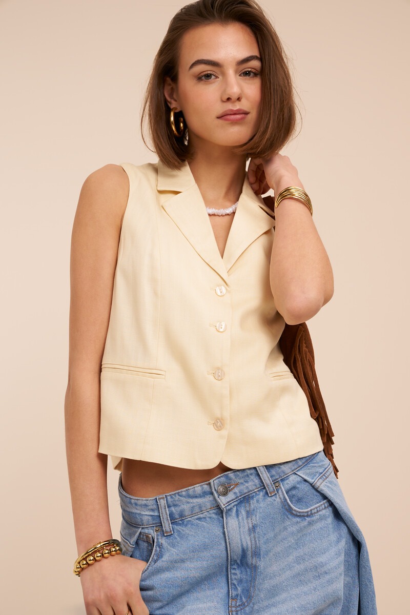 Yellow gilet with buttons | My Jewellery