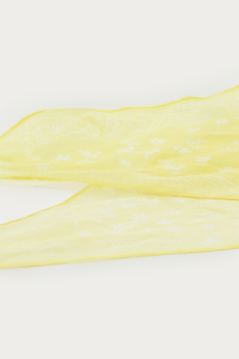 Yellow scarf with bandana print | My Jewellery