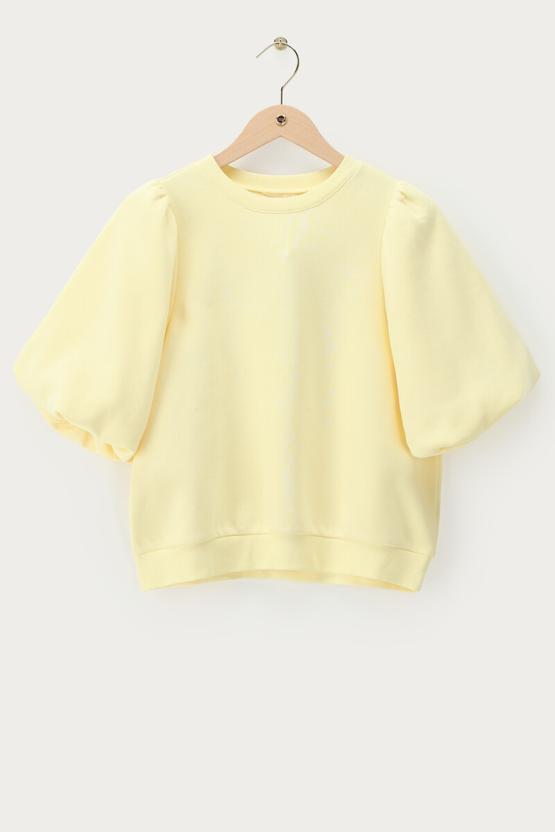 Yellow sweat top with short puff sleeves | My Jewellery