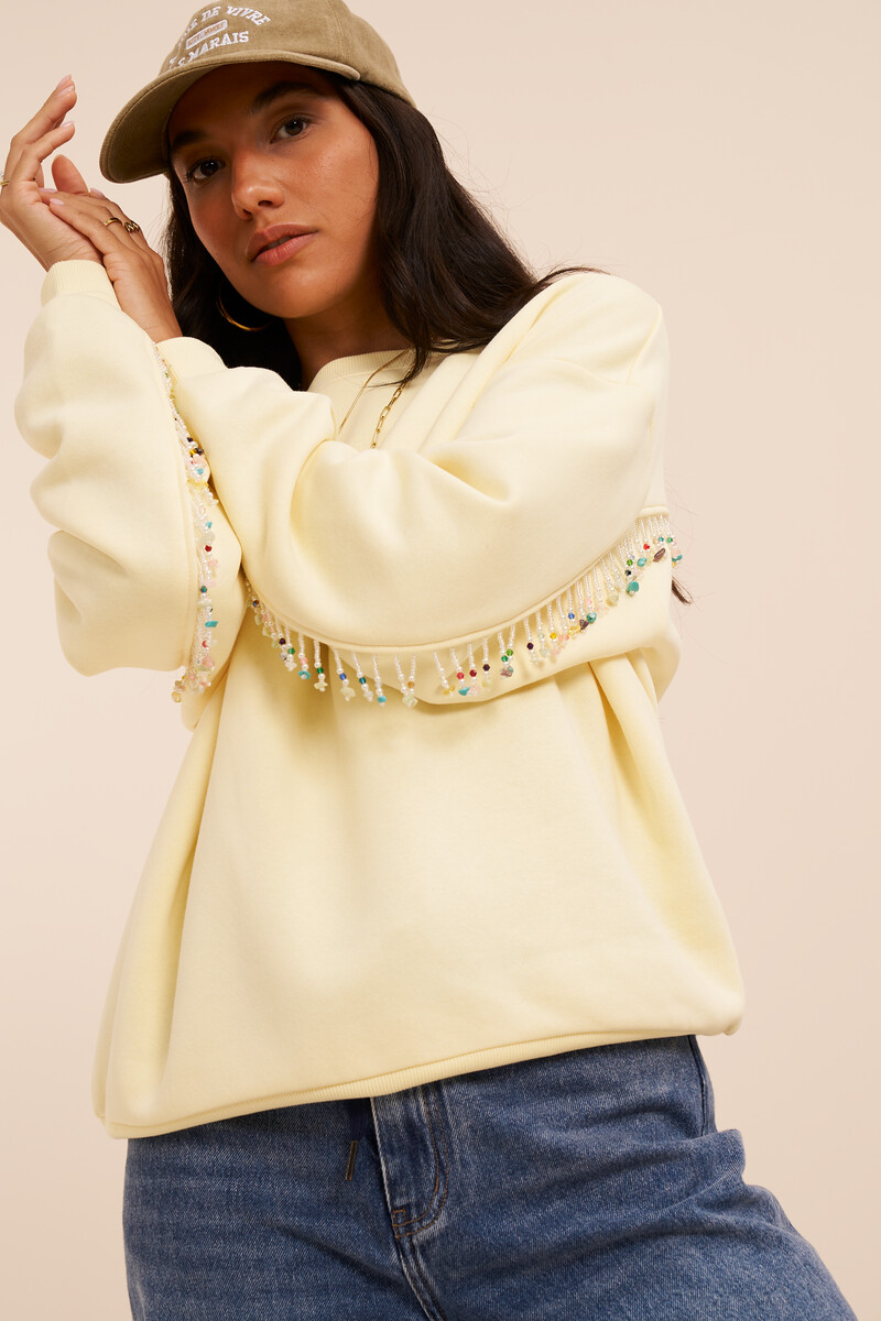 Yellow sweater with multicolour beaded fringes | My Jewellery