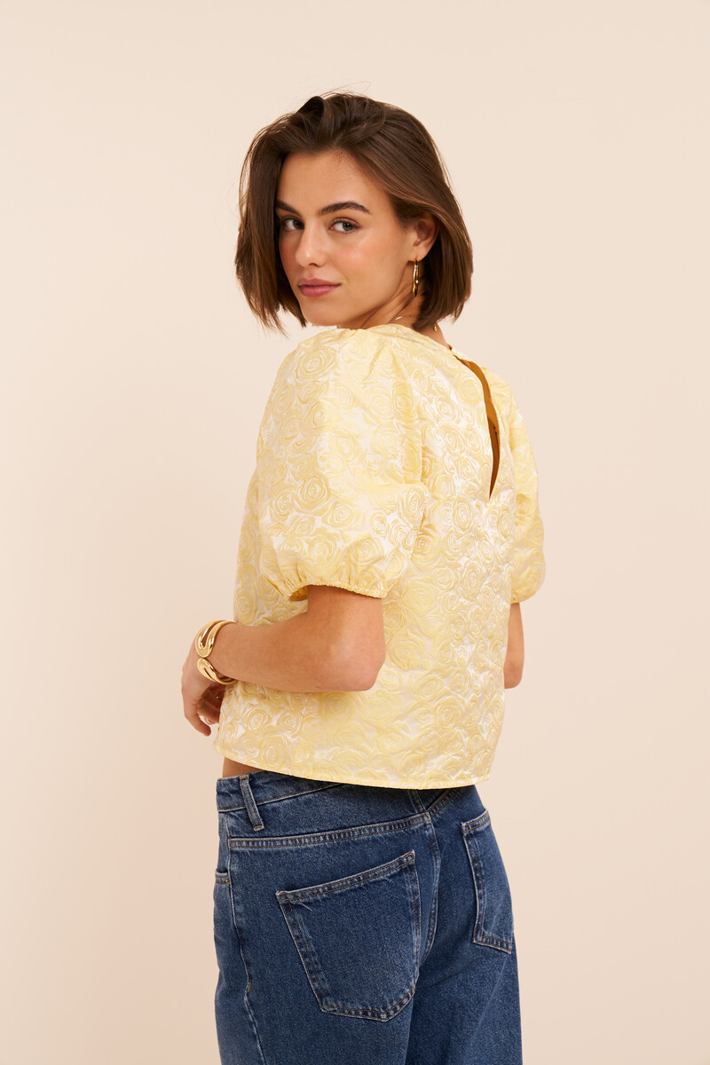 Yellow top with floral relief and puff sleeves | My Jewellery