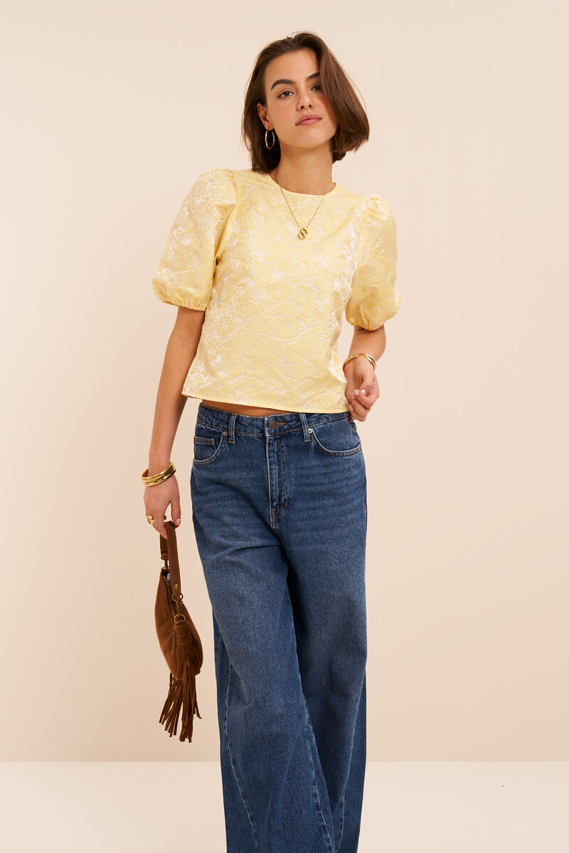 Yellow top with floral relief and puff sleeves | My Jewellery