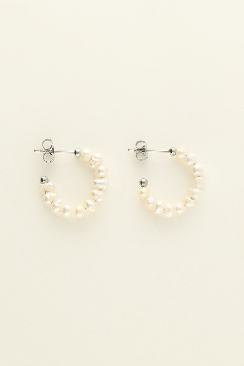 Small hoop earrings with pearls | My Jewellery