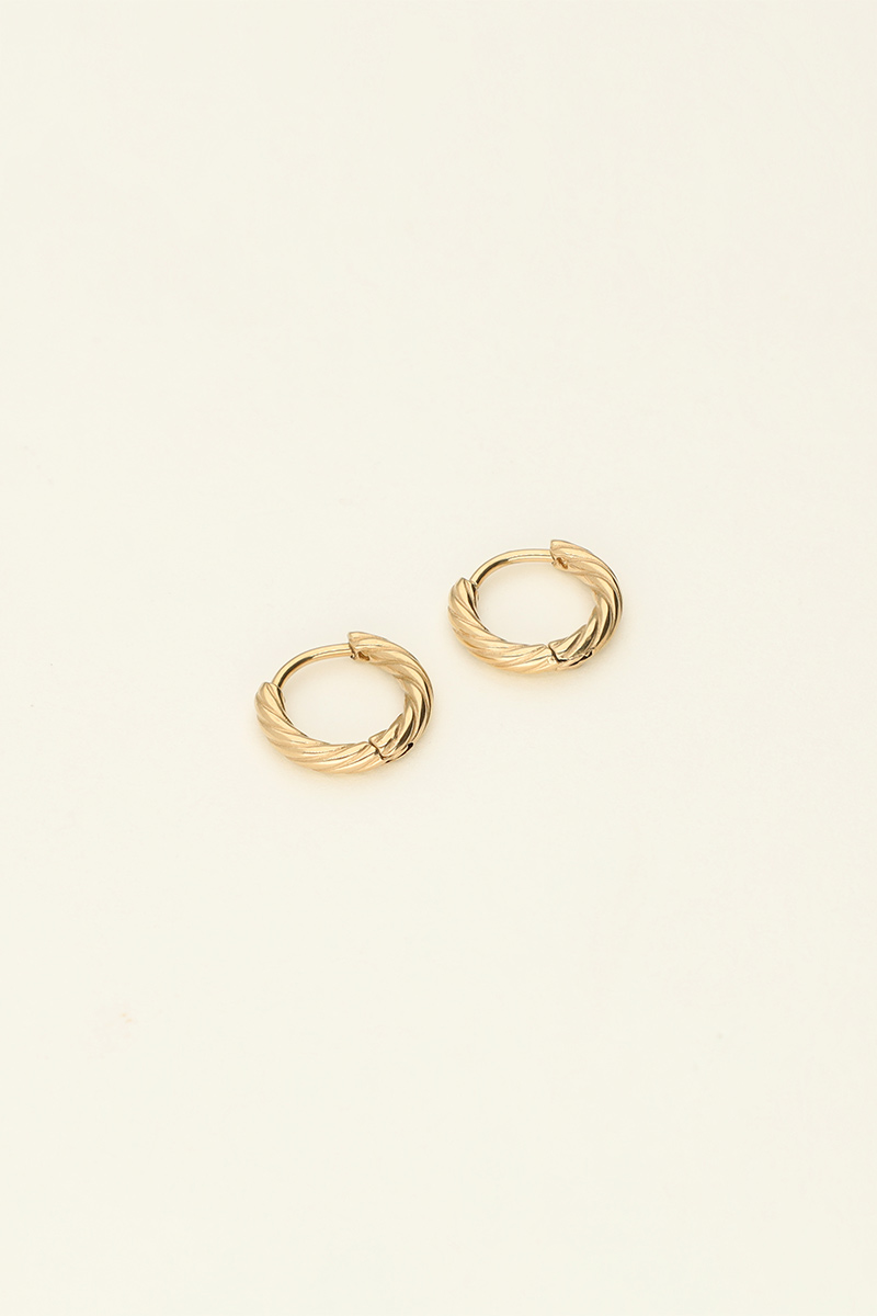 Small hoop earrings with twisted pattern | My Jewellery