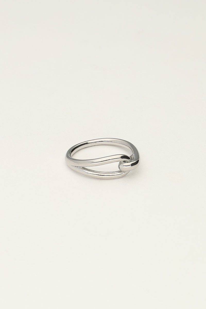 Twisted ring loop | My Jewellery