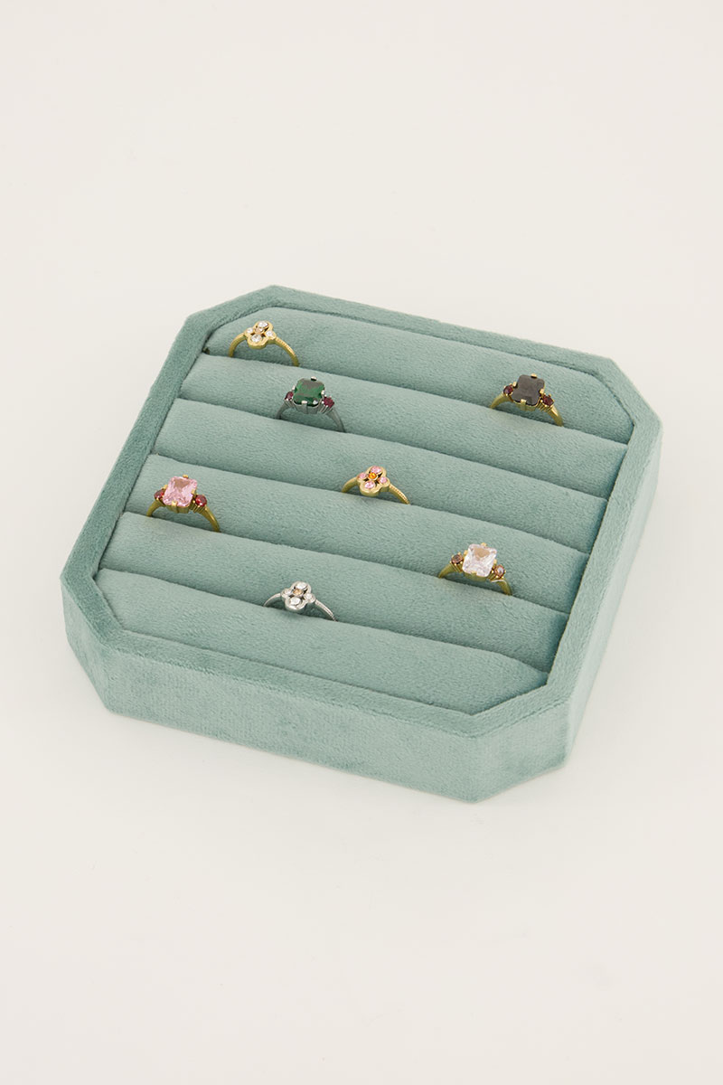 Vintage lichtblauwe ringen display | My Jewellery