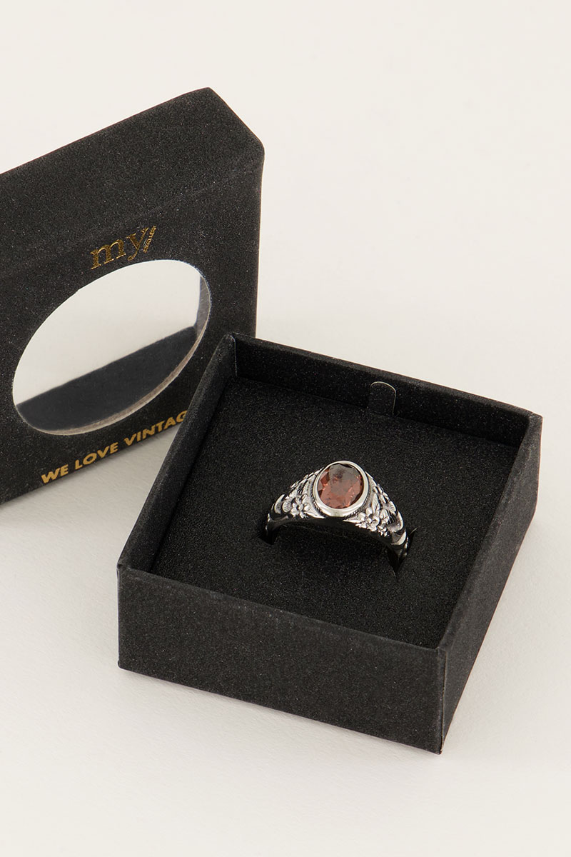 Vintage zegelring rode kristal | Ringen | My Jewellery