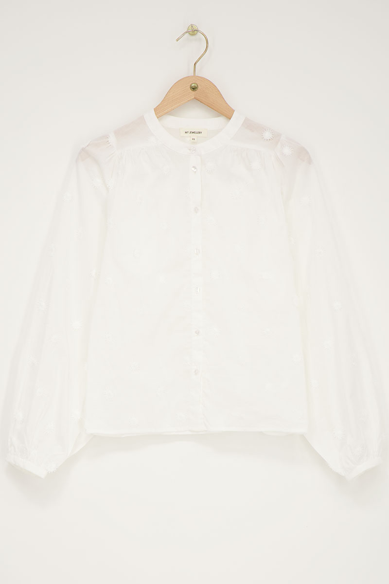 White blouse with 3D flowers | My Jewellery