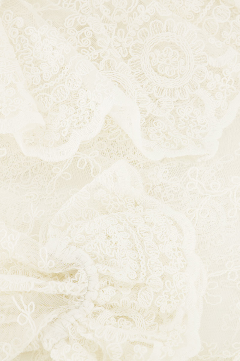 White lace top with ruffle | My Jewellery