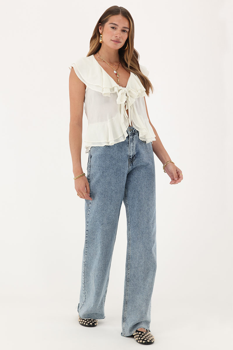 White ruffle top with bow | My Jewellery