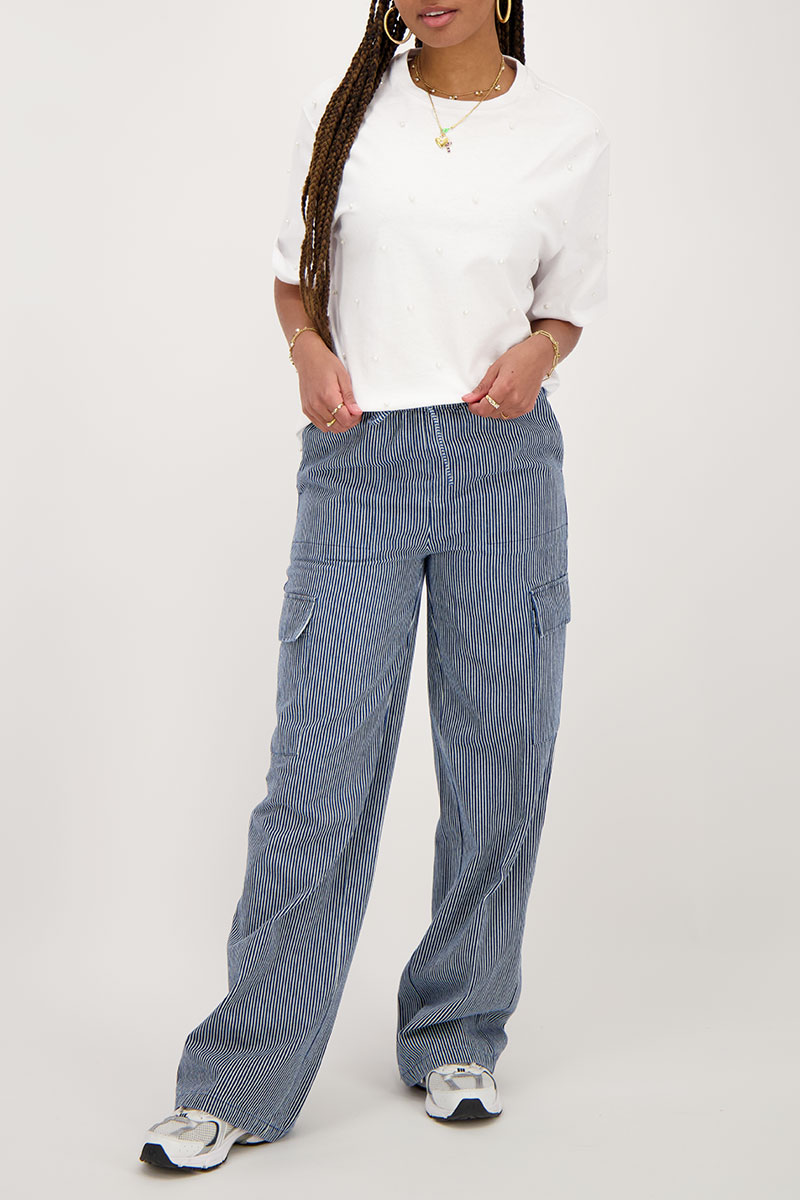 White t-shirt with pearls | My Jewellery