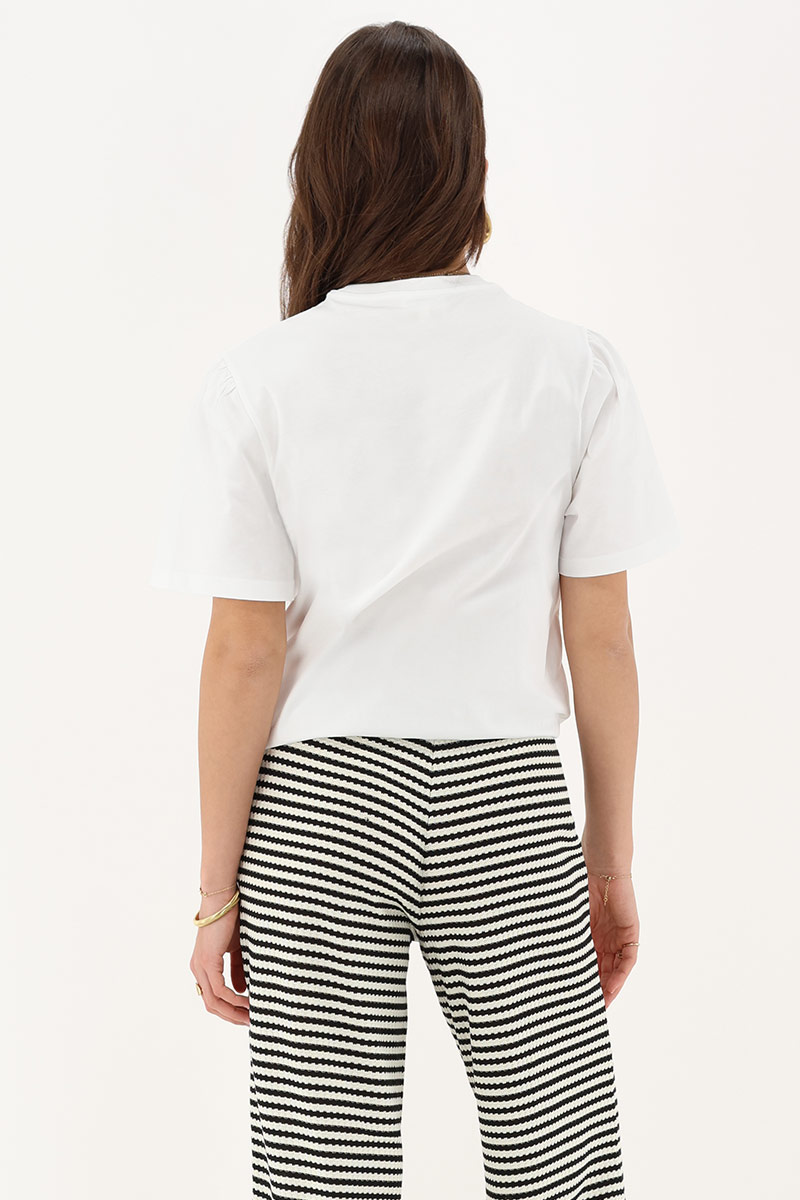 White T-shirt with pleated sleeves | My Jewellery