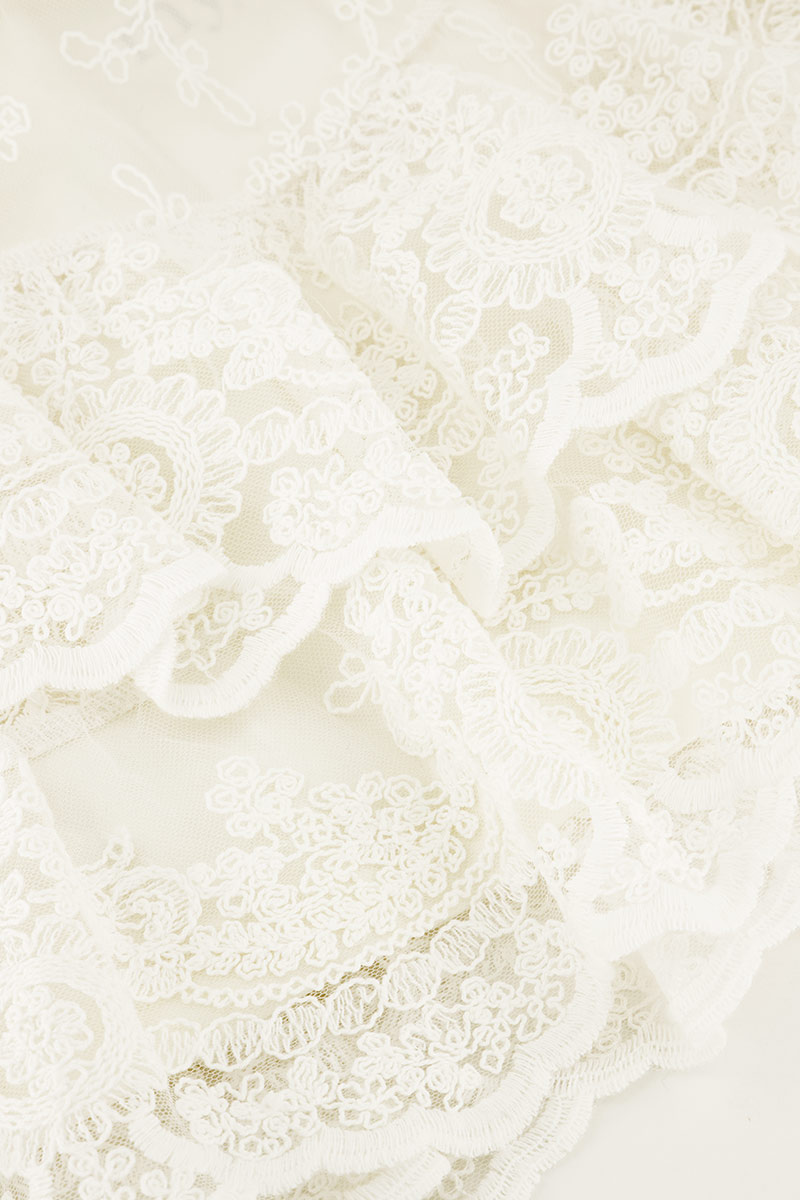 White short skirt with lace | My Jewellery