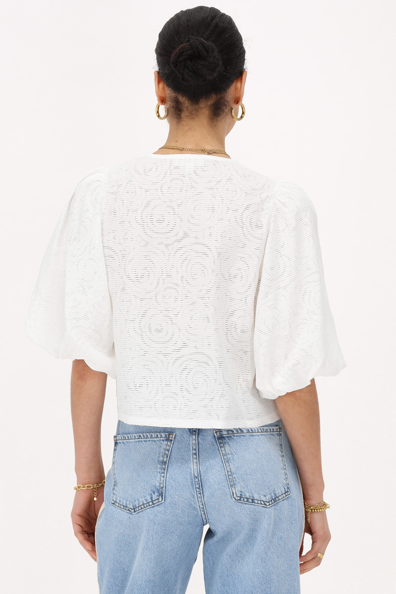 White top with puff sleeves | My Jewellery