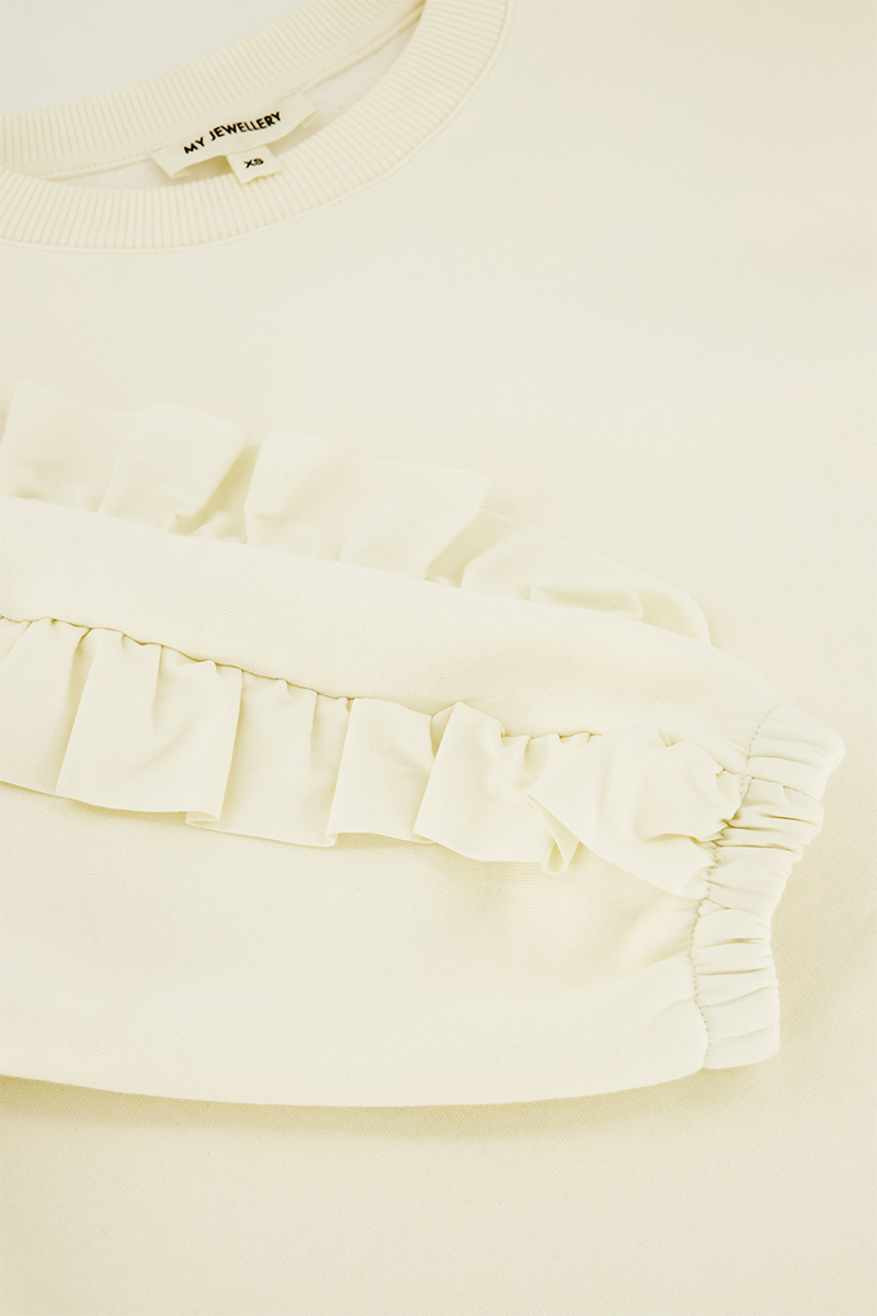 White woven sweater with ruffle | My Jewellery