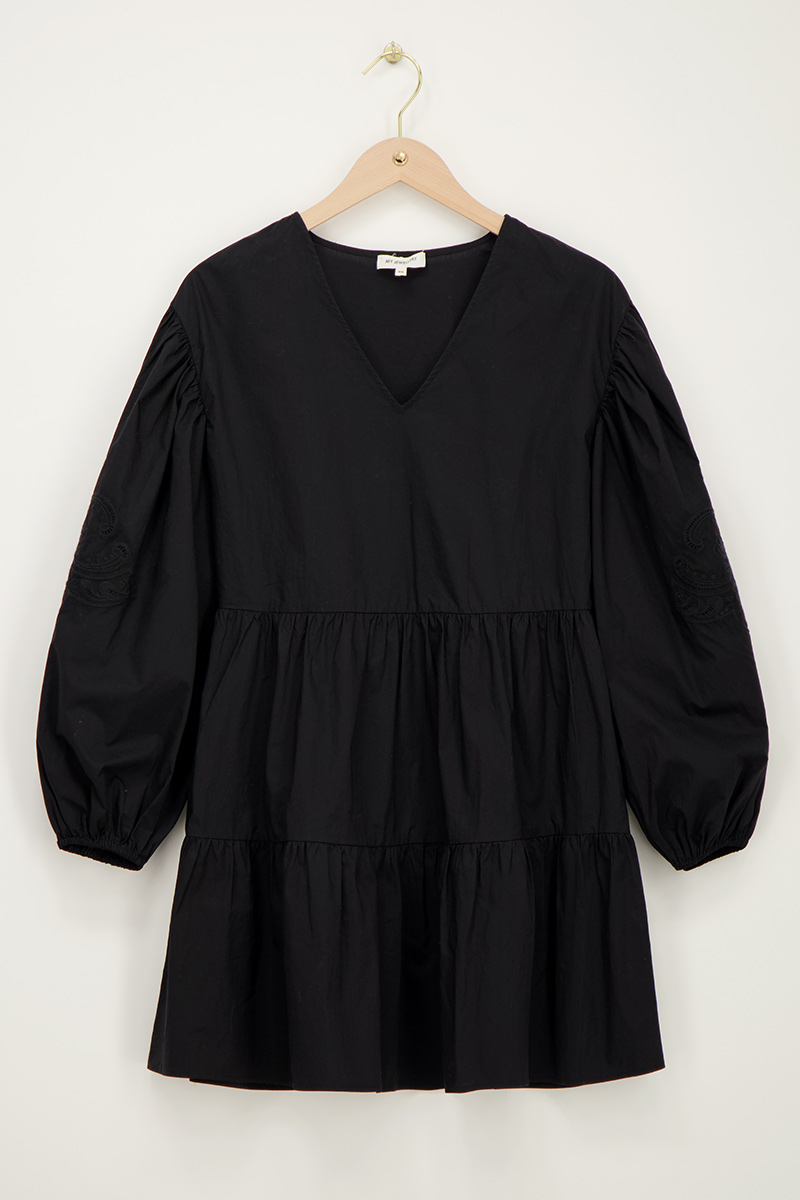 Wide black dress with puff sleeves & embroidery details | My Jewellery