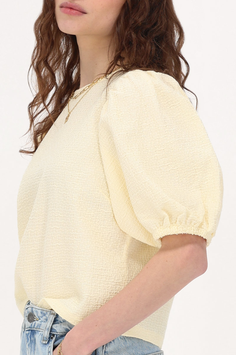 Yellow bouclé top puff sleeves