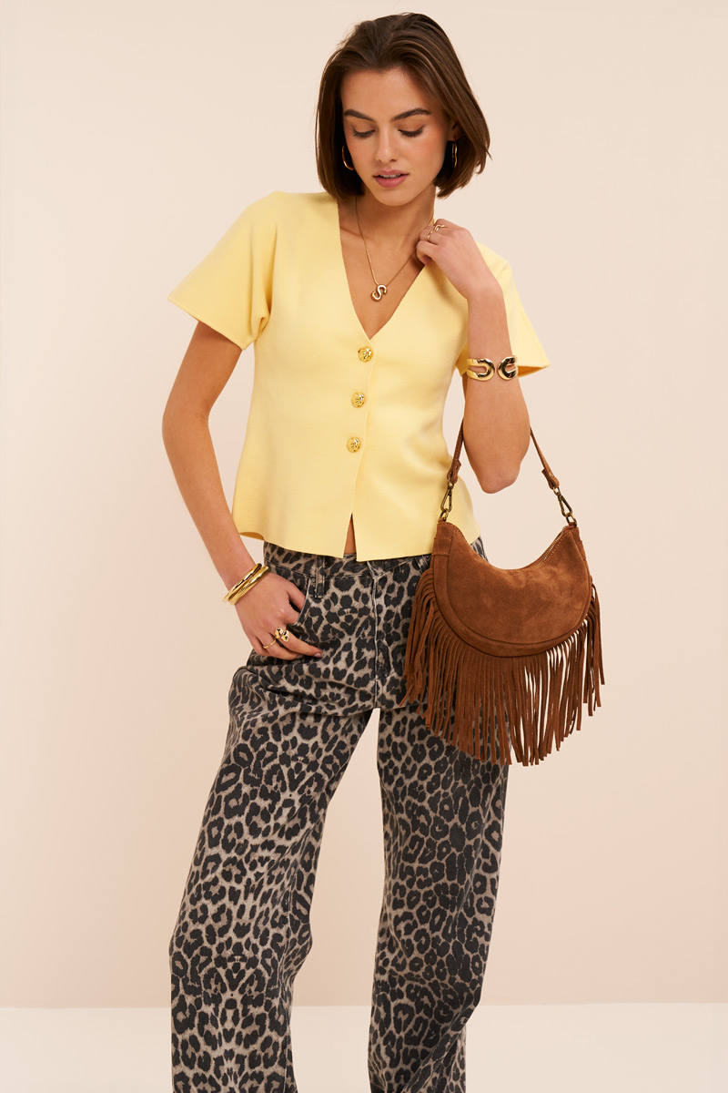 Yellow cardigan with button closure | My Jewellery