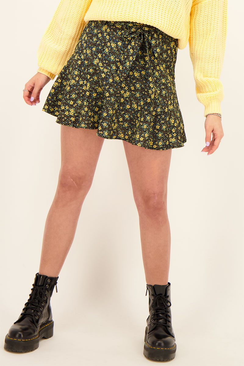 Jupe-short à motif floral et pois | - My jewellery - Modalova