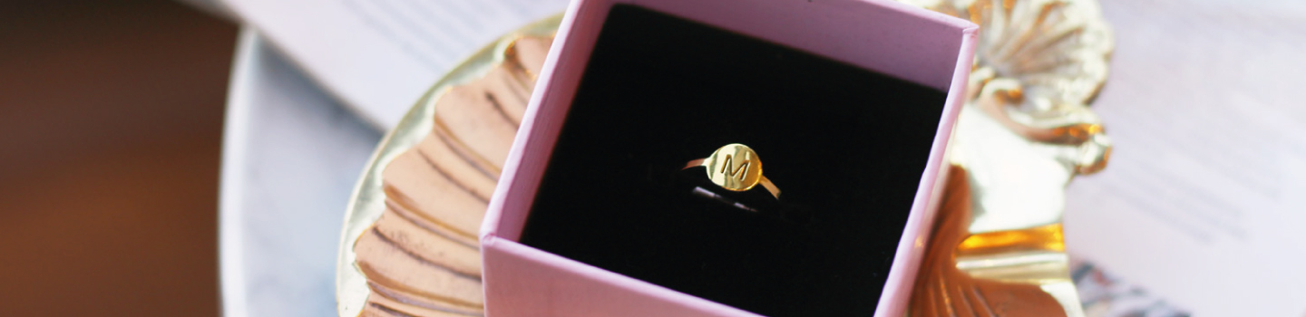 gift, initial ring