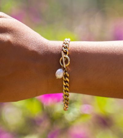 Schakelarmband met parel