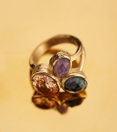 Gemstone ring