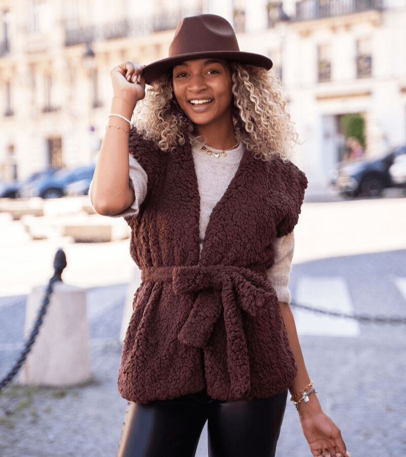 modetrend satijn kleding